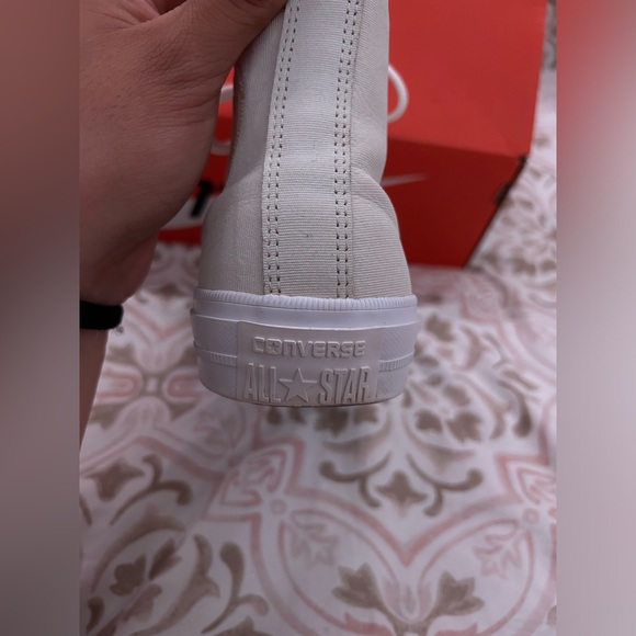 High top Converse Chuck 2 White Canvas w/ Lunarlon Sz 9 - Picture 9 of 16